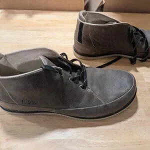 Ahnu | Shoes | Ahnu Pebbled Leather Chukka Vibram Evoflex  display picture 1